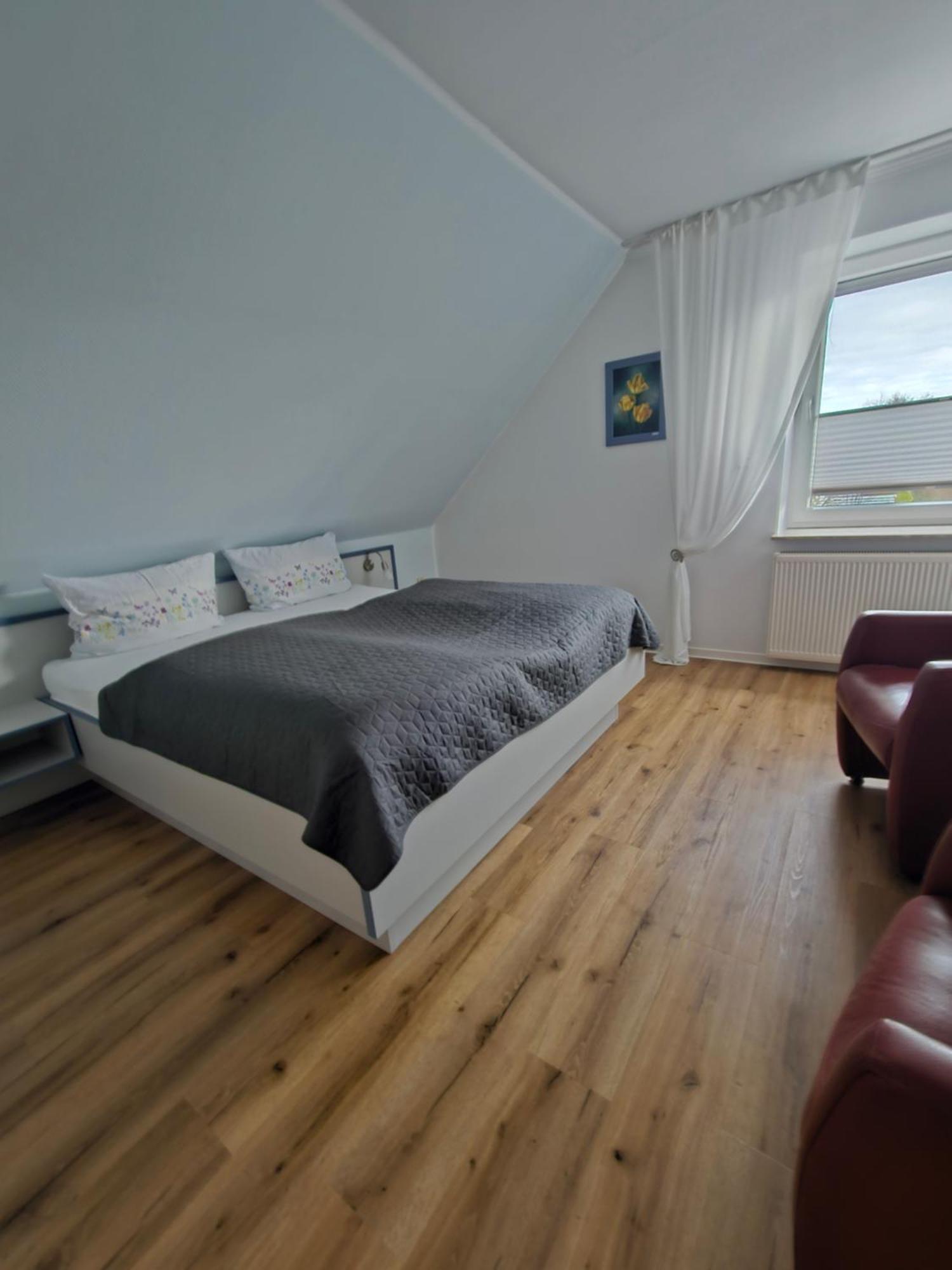 Hotel Am Deich Norddeich  Exteriör bild